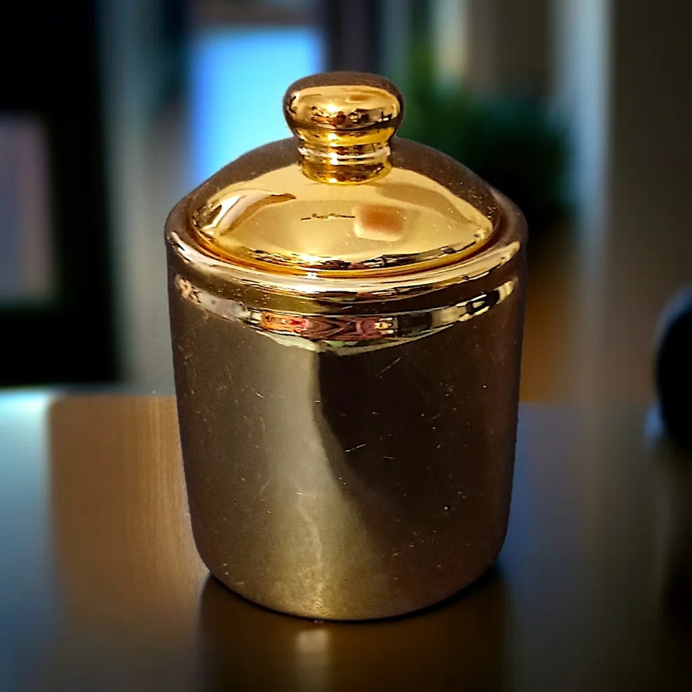 RH Macy Gold Painted Sugar Bowl Lidded Vintage 80s‎ Holiday Ceramic Porcelain